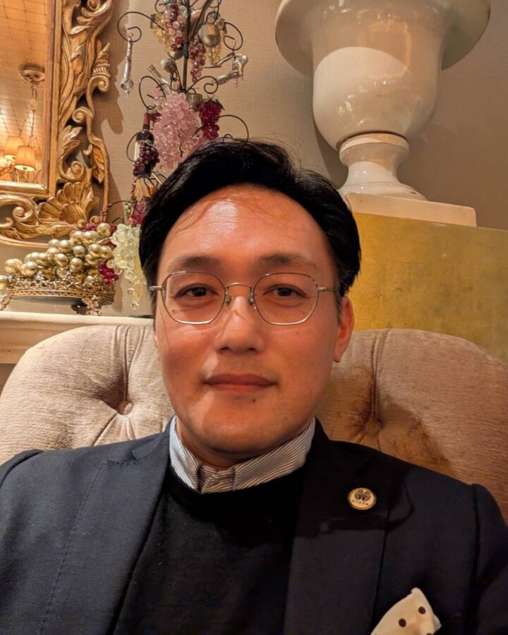 小山 秀人